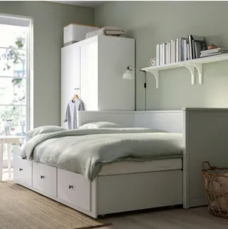 Cama extensible con cajones