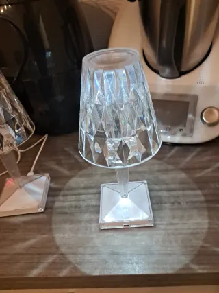 Lampada LED interna ricaricabile senza filo