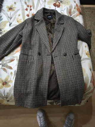Abrigo cuadros oversize Pull&Bear Talla M