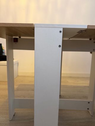 Mesa plegable madera y blanco