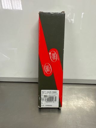 Prefer Cerradura central para persiana horizontal Con llave perforada Pestillos con pernos desmontados Cilindro redondo Saliente mm. 55156 l x 554 h x 155 p mm