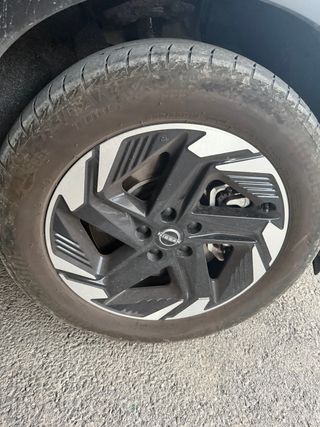 4 Neumáticos 235/55 R18 casi nuevos