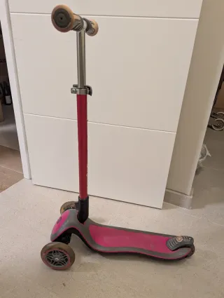 Patinete 3 ruedas Globber rosa