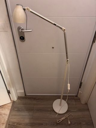Lámpara de pie Ikea