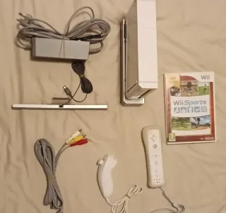 Consola Wii + Mando + Nunchuk + Wii Sports