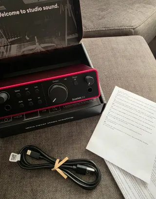Focusrite Scarlett 2i2 4a Gen