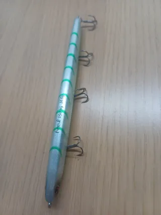 Señuelo de pesca Reed feel 150