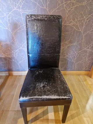 Mesa comedor extensible y 4 sillas