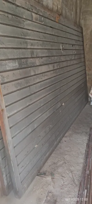 Puerta corredera/basculante metálica