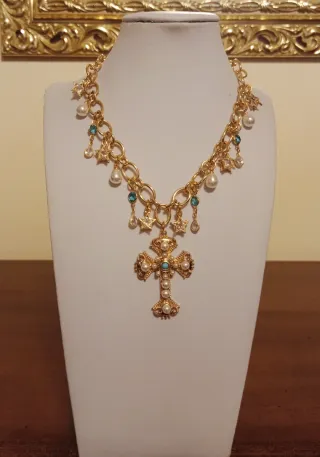 Collana con croce gioiello stile retrò