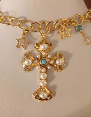 Collana con croce gioiello stile retrò