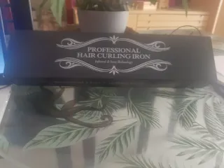 Plancha Rizadora Iónica Profesional sin estrenar.