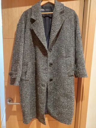 Abrigo largo Zara