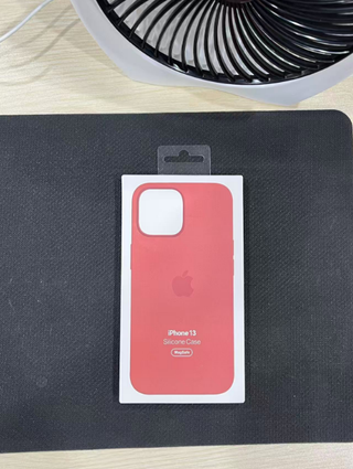 Funda iPhone 13 Original Apple Roja