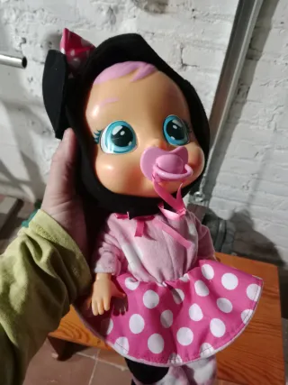 Muñeca Bebé Llorón