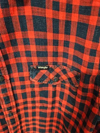 Camicia Wrangler a quadri rossa e blu taglia M
