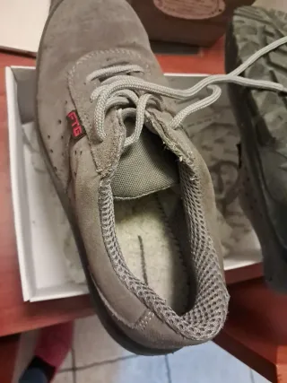 Zapatos de seguridad grises