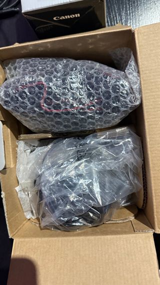 Canon EOS 1300D + Objetivo 50mm f/1.8