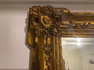 Espejo de salón hecho en madera y pan de oro,único