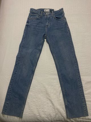 Pantalones vaqueros Zara azules