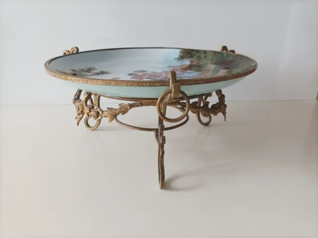 Bandeja porcelana antigua con soporte