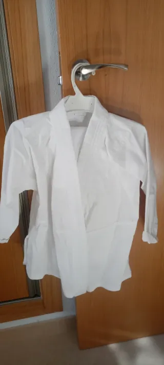Dogo o traje de taekwondo blanco Talla 3-4 años