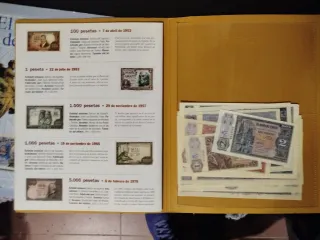 Carpeta el papel de la Peseta