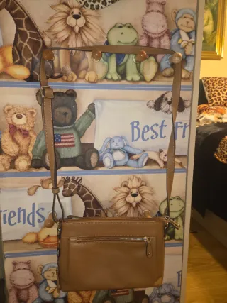 Bolso piel auténtica nuevo sin estrenar