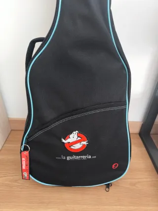 Guitarra Española con Funda + Capo + funda