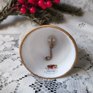 Campanella Royal Albert Old Country Roses