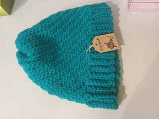 Cappello donna fatto a mano