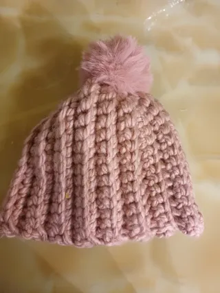 Cappello donna fatto a mano rosa