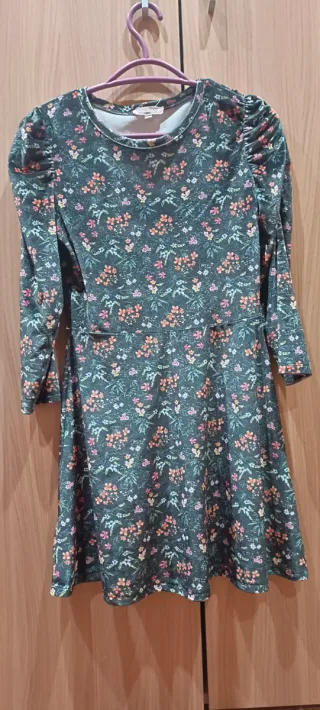 Vestido verde estampado floral