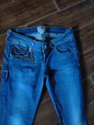 Vaqueros Bershka mujer azules