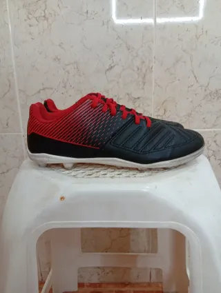 Botas de fútbol para niños negras