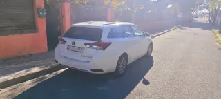 Toyota Auris 2016