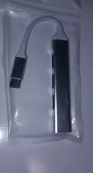 Adaptador USB-C 4 Puertos USB