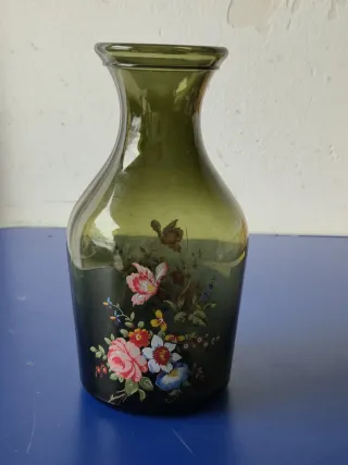 Vaso in vetro decorato floreale