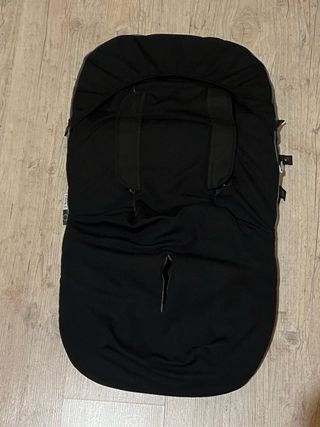 Saco para cochecito negro