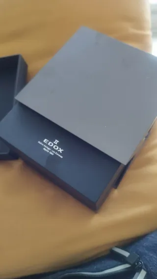 Reloj Edox Cronógrafo Esfera Azul