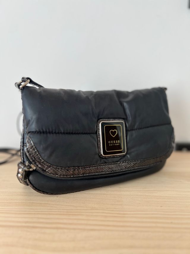 Bolso Guess Negro Bandolera