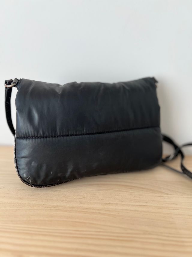 Bolso Guess Negro Bandolera