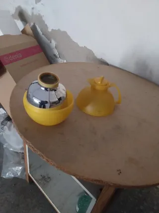 Jarra Termo Plata y Amarilla