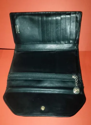 Portafoglio Chanel nero trapuntato
