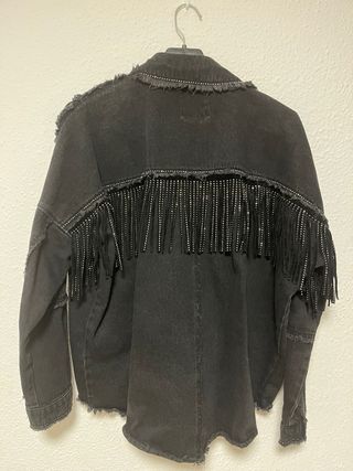 Cazadora Zara Negra Flecos y Brillantes
