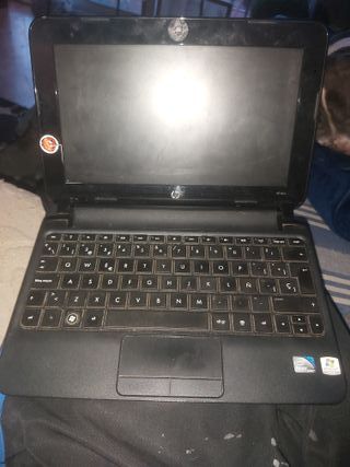 PC HP Negro y Dorado