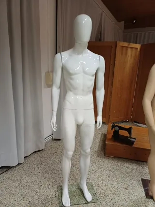 Maniquíes de exposición