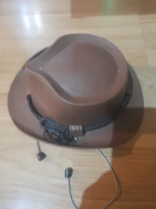 Sombrero Toyota Marrón