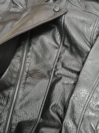 Chaqueta efecto piel Zara viral Talla M