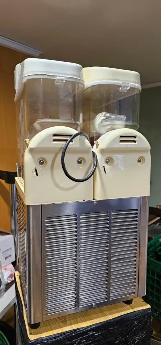 Granizadora  SENCOTEL doble 2x10L